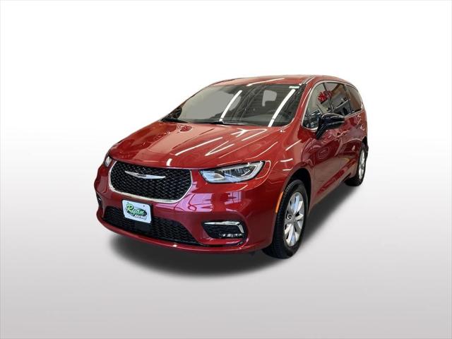 2025 Chrysler Pacifica PACIFICA SELECT AWD