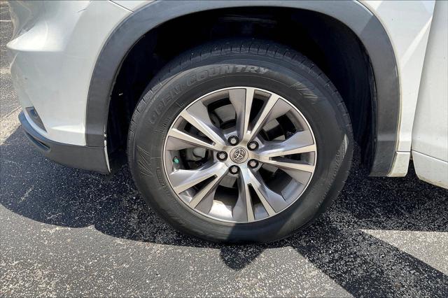 2015 Toyota Highlander XLE V6 2015 Toyota Highlander XLE V6