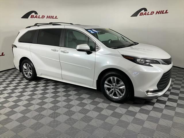 2024 Toyota Sienna XLE