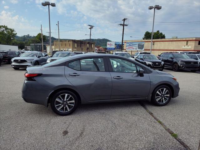 2020 Nissan Versa SV Xtronic CVT