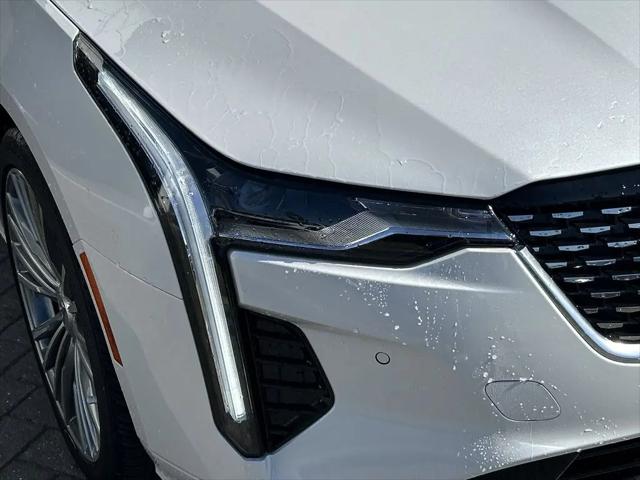 2025 Cadillac CT4 Premium Luxury RWD