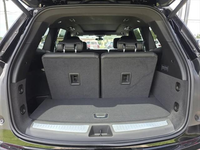 2025 Cadillac XT6 FWD Premium Luxury