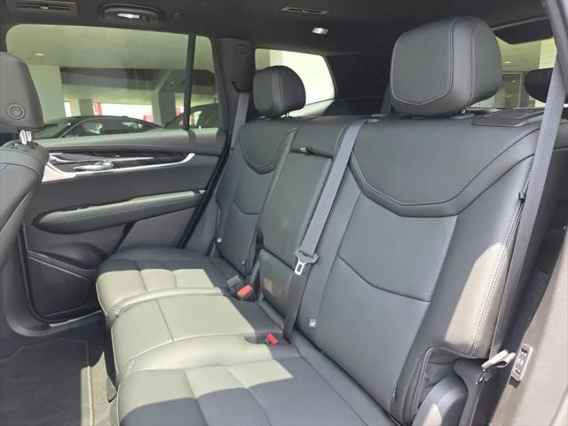 2025 Cadillac XT6 FWD Premium Luxury