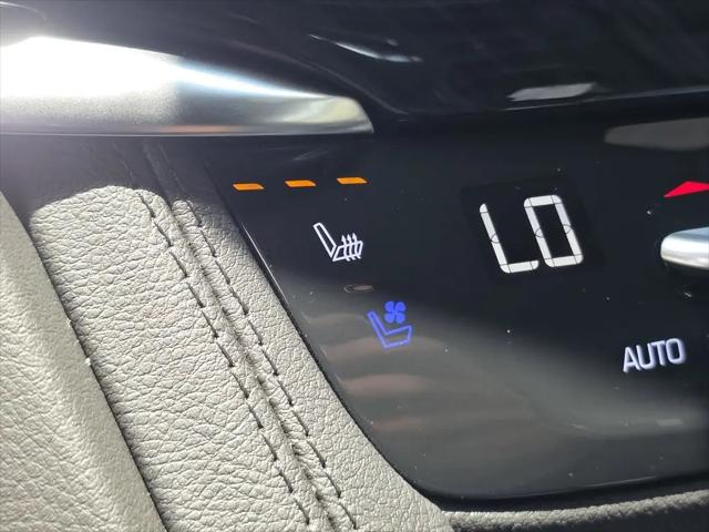 2025 Cadillac XT6 FWD Premium Luxury