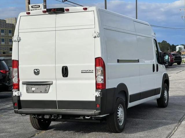 2026 Ram ProMaster Window Van Tradesman