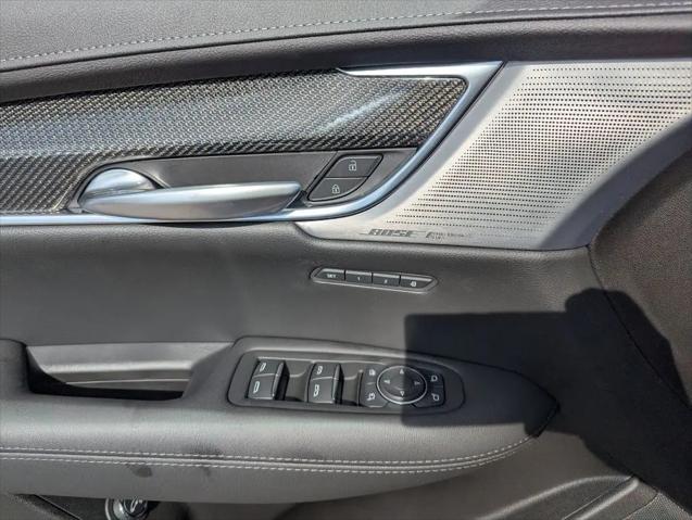 2025 Cadillac XT5 AWD Sport