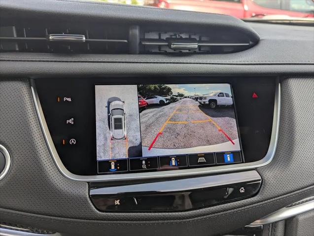 2025 Cadillac XT5 AWD Sport