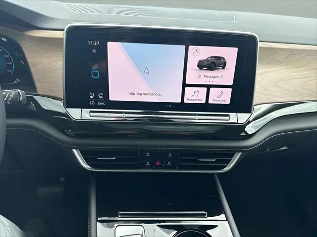 2026 Volkswagen Atlas SE with Technology