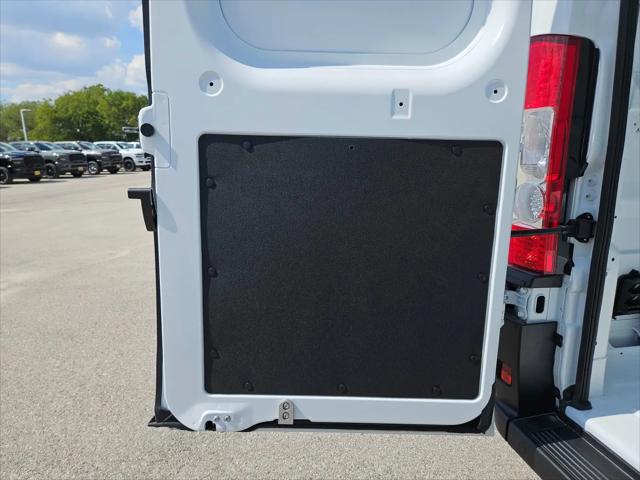 2026 Ram ProMaster Window Van Tradesman