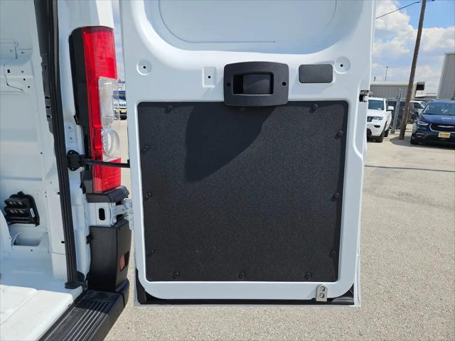 2026 Ram ProMaster Window Van Tradesman