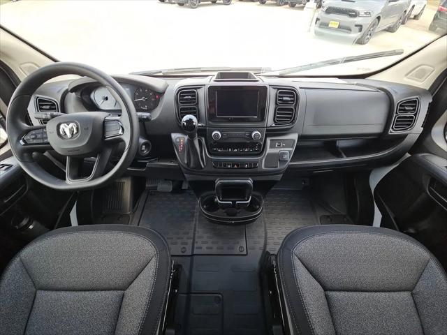 2026 Ram ProMaster Window Van Tradesman