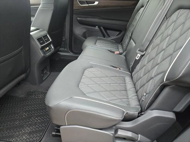 2026 Volkswagen Atlas SEL Premium R-Line