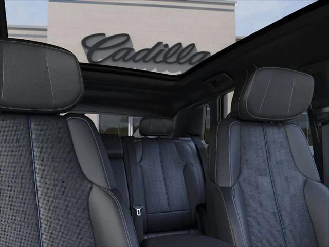 2025 Cadillac iQ Luxury w/1SC