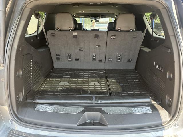2022 Chevrolet Suburban 4WD Z71