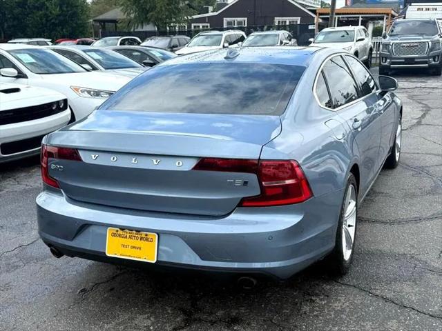 2018 Volvo S90 T5 Momentum