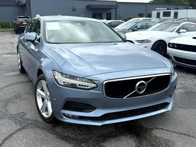 2018 Volvo S90 T5 Momentum