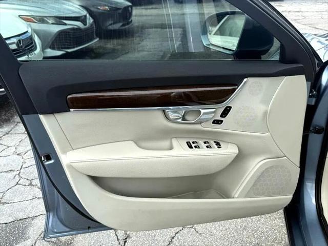 2018 Volvo S90 T5 Momentum