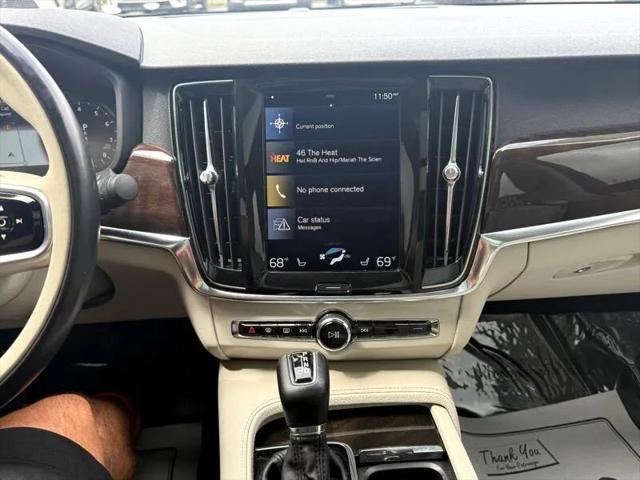 2018 Volvo S90 T5 Momentum