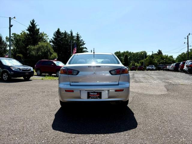 2016 Mitsubishi Lancer ES
