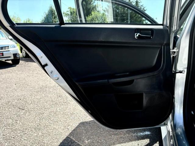 2016 Mitsubishi Lancer ES