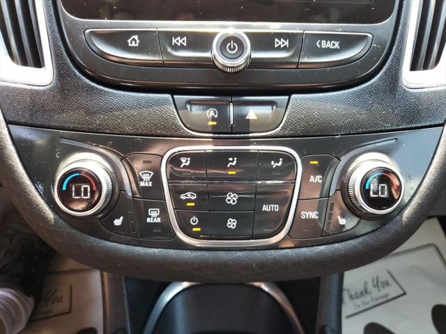 2022 Chevrolet Malibu FWD LT