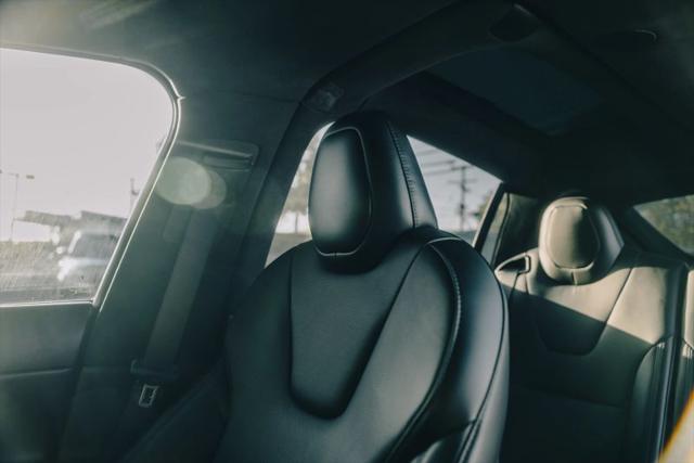 2022 Tesla Model X Dual Motor All-Wheel Drive