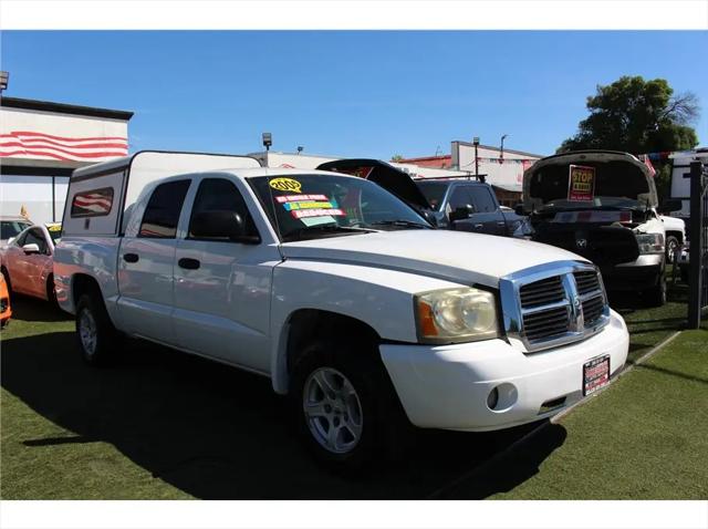 2005 Dodge Dakota SLT