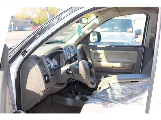 2005 Dodge Dakota SLT