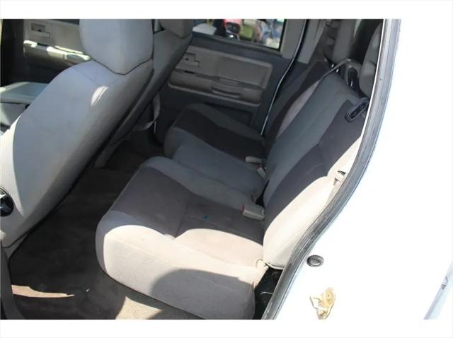 2005 Dodge Dakota SLT