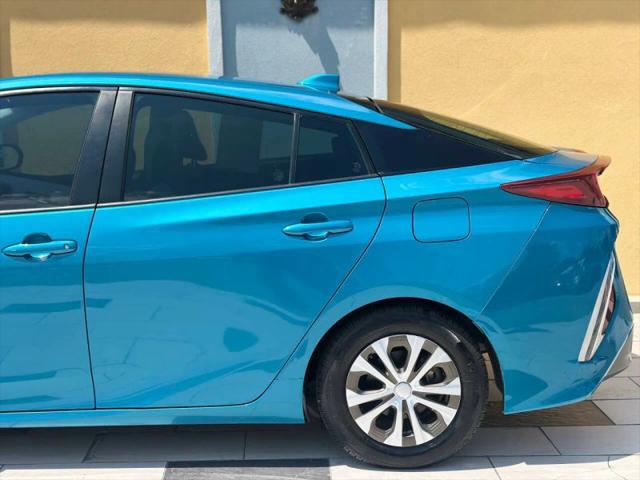 2022 Toyota Prius Prime XLE