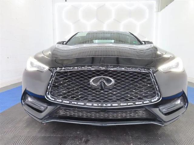 2018 INFINITI Q60 3.0t LUXE
