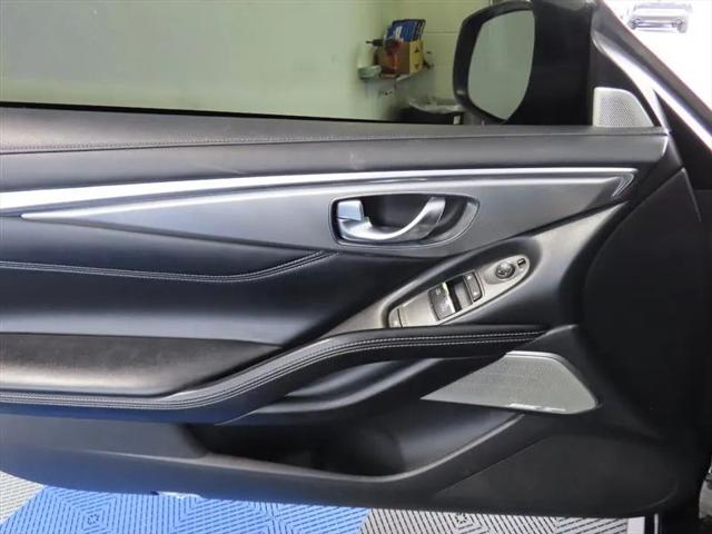 2018 INFINITI Q60 3.0t LUXE