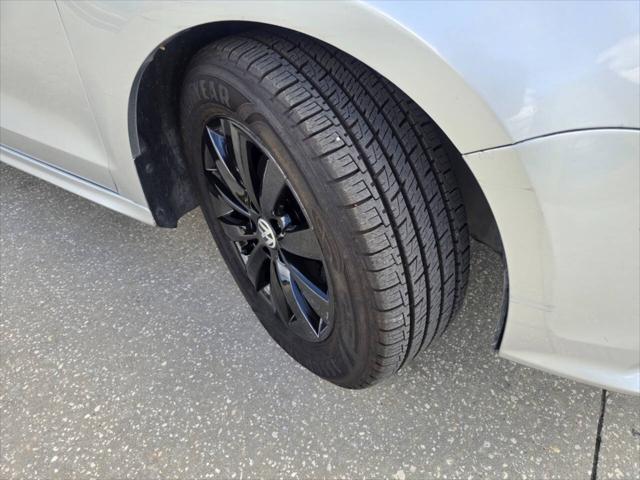 2015 Volkswagen Jetta 2.0L S