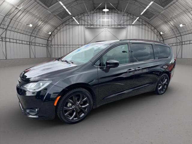 2019 Chrysler Pacifica Touring L Plus