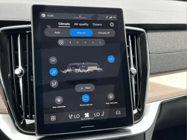 2026 Volvo XC90 Plus, B6 AWD Gas (mild hybrid), Gasoline, Bright, 7 Seats