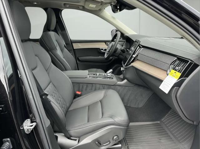 2026 Volvo XC90 Plus, B6 AWD Gas (mild hybrid), Gasoline, Bright, 7 Seats