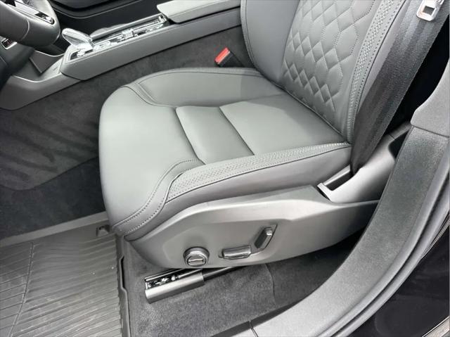 2026 Volvo XC90 Plus, B6 AWD Gas (mild hybrid), Gasoline, Bright, 7 Seats