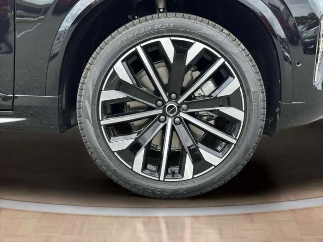 2026 Volvo XC90 Plus, B6 AWD Gas (mild hybrid), Gasoline, Bright, 7 Seats