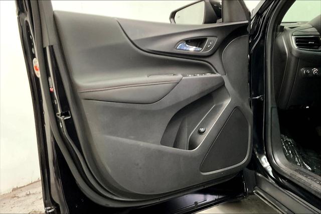 2022 Chevrolet Equinox FWD RS