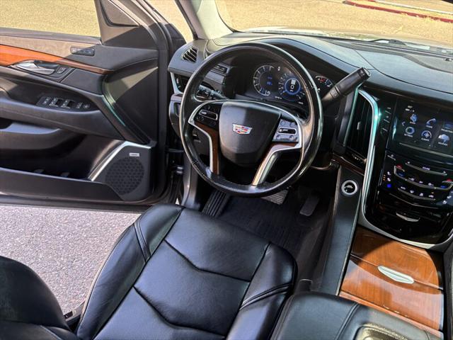 2020 Cadillac Escalade 4WD Premium Luxury