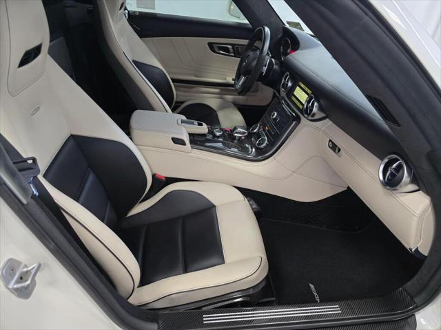 2012 Mercedes-Benz SLS AMG Base