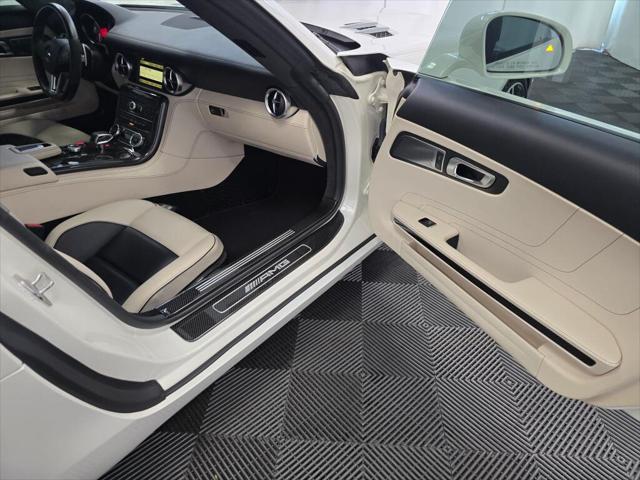 2012 Mercedes-Benz SLS AMG Base