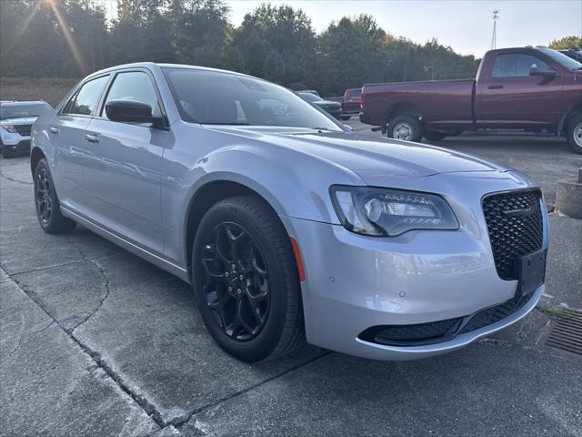 2023 Chrysler 300 Touring AWD