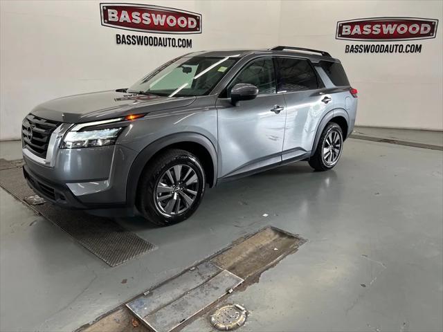 2022 Nissan Pathfinder SV 4WD