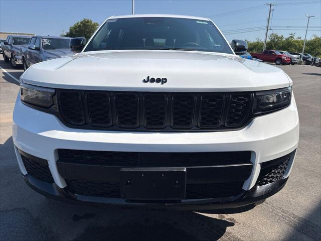 2024 Jeep Grand Cherokee L Altitude 4x4 2024 Jeep Grand Cherokee L Altitude 4x4