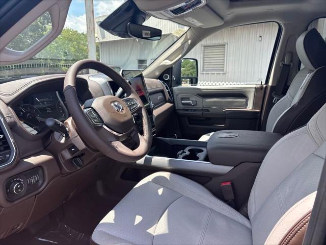 2025 RAM 2500 Laramie Crew Cab 4x4 64 Box