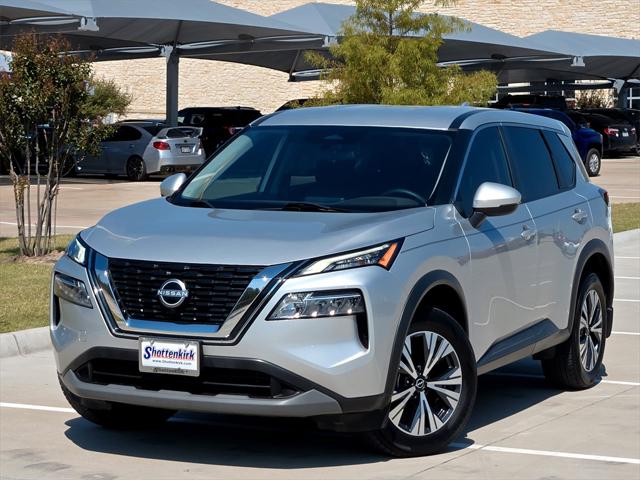 2022 Nissan Rogue SV FWD