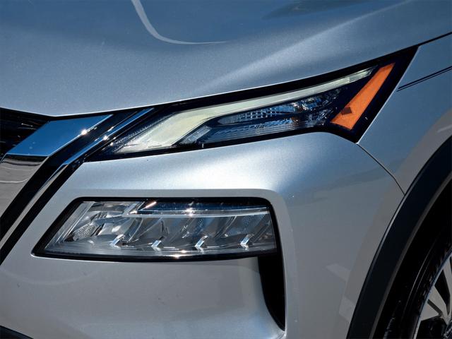 2022 Nissan Rogue SV FWD