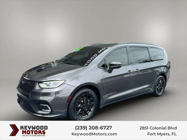 2022 Chrysler Pacifica Touring L for sale in Fort Myers, FL
