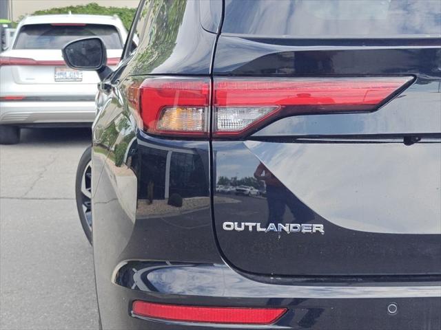 2025 Mitsubishi Outlander PHEV SE S-AWC